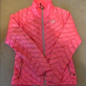 North face thermoball women’s size medium